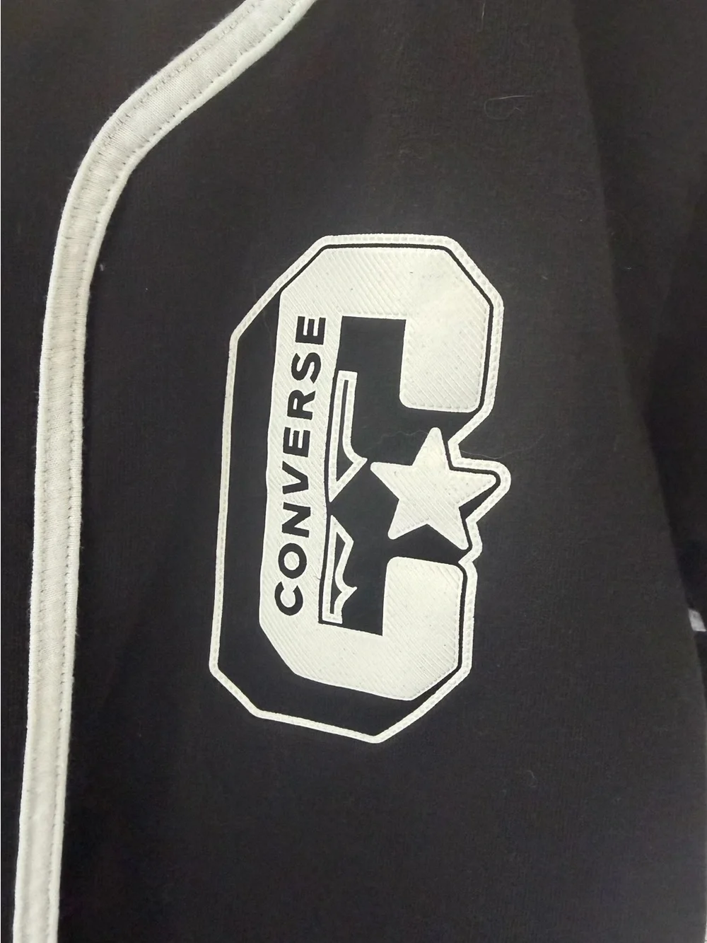 Converse Black & White Button-Down Kids Baseball Shirt Size Kids Medium